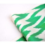 Зеленая ткань зиг-заг